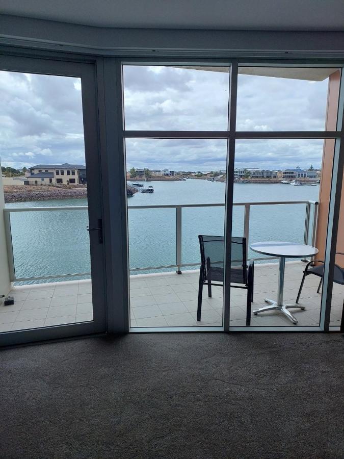 Wallaroo Marina Executive Apartments Dış mekan fotoğraf