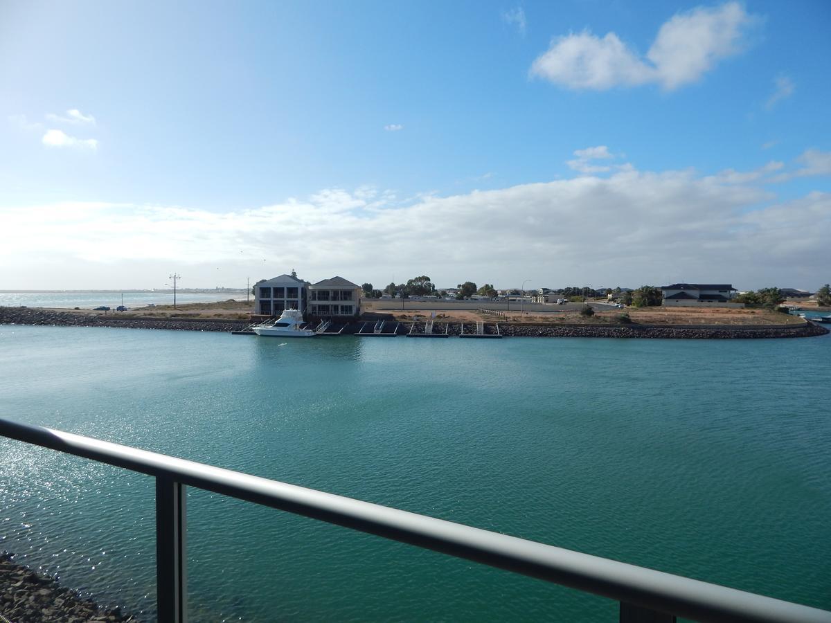 Wallaroo Marina Executive Apartments Dış mekan fotoğraf