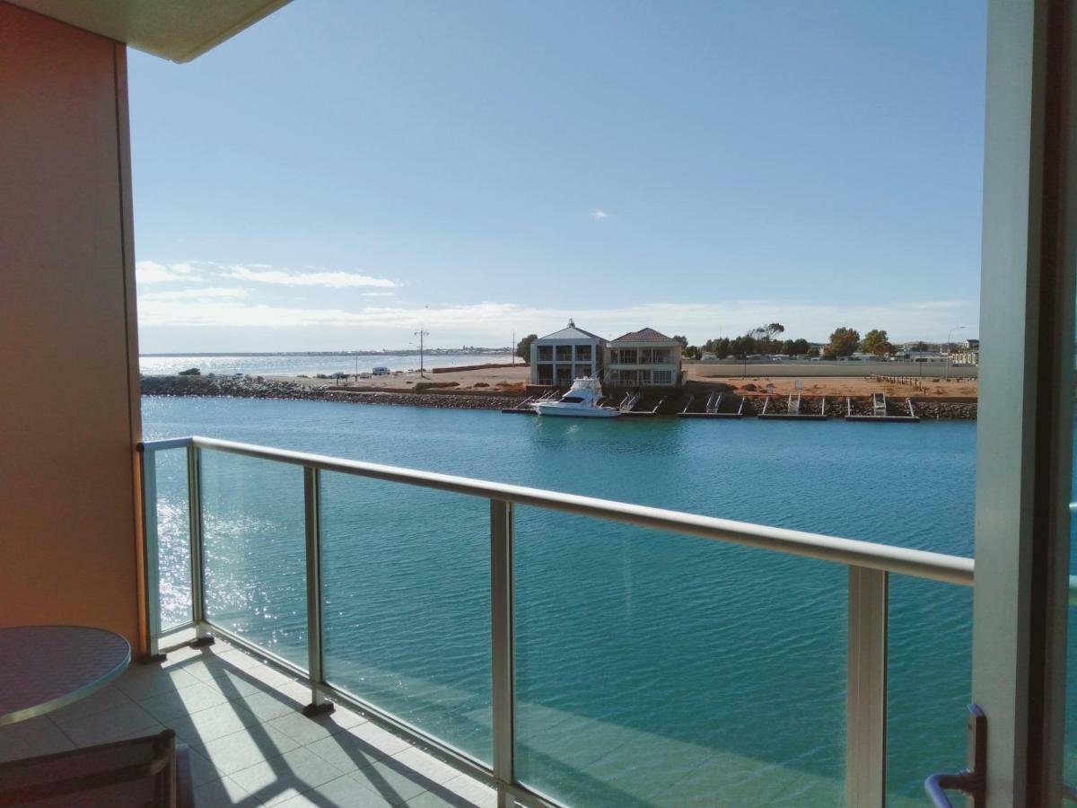 Wallaroo Marina Executive Apartments Dış mekan fotoğraf